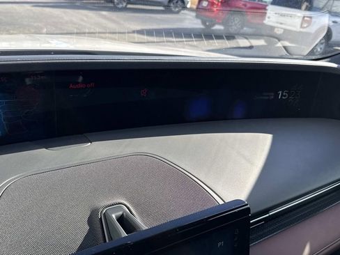 New 2026 Lincoln Nautilus Reserve image 28