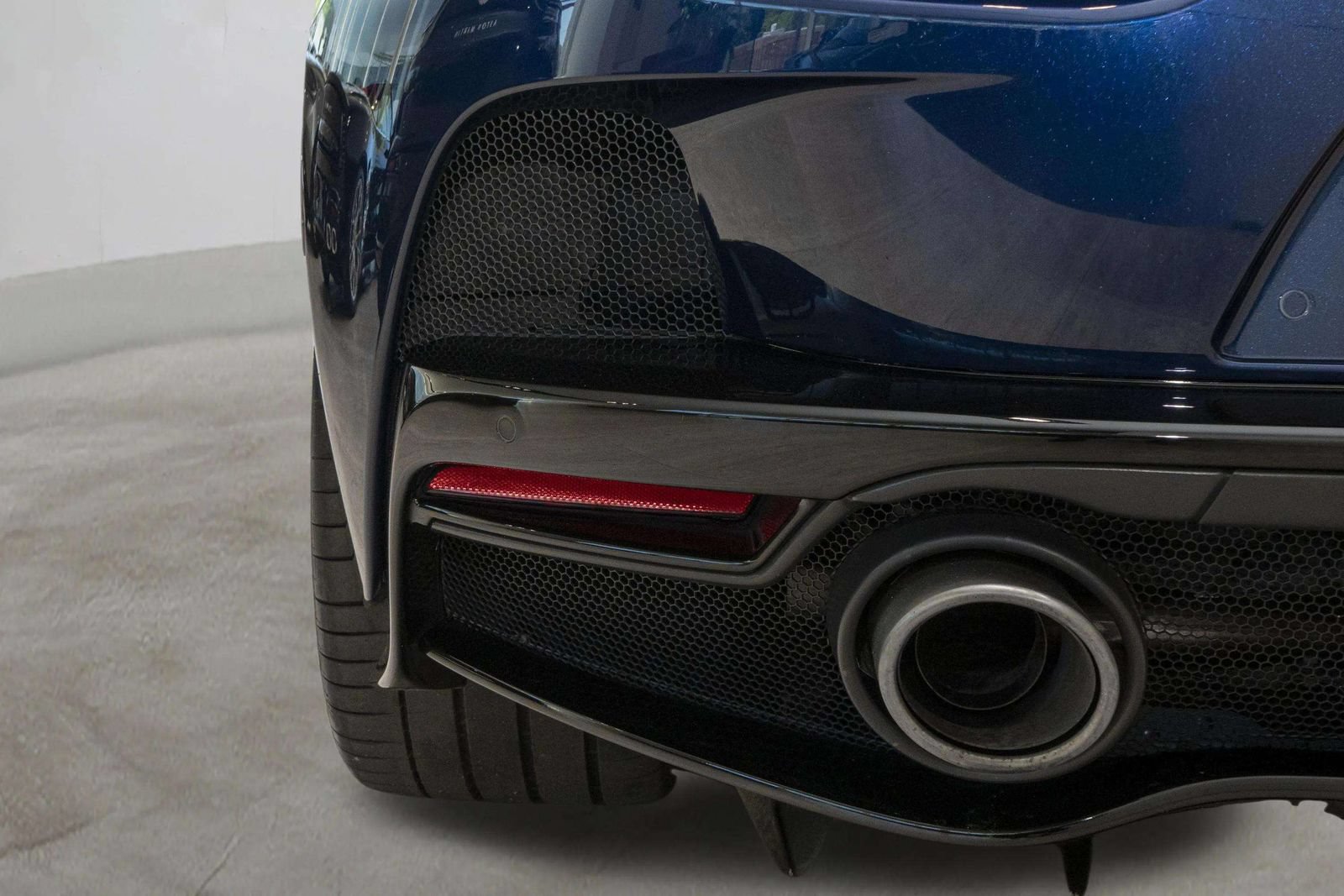 Used 2023 McLaren GT RWD image 38