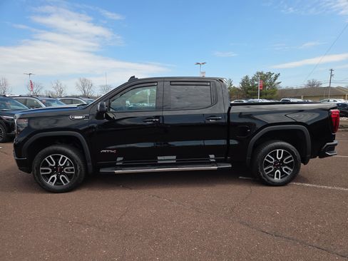 Used 2024 GMC Sierra 1500 AT4 w/ Technology Package AWD/4WD image 6