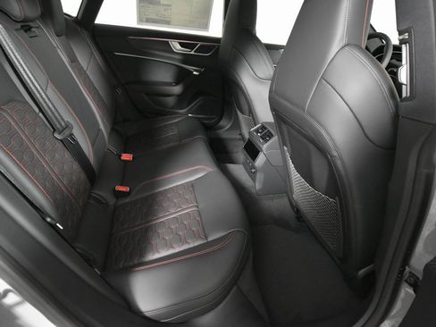 New 2026 Audi RS 7 Performance image 11