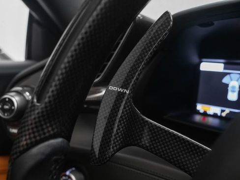 Used 2018 Ferrari 488 Spider RWD image 47