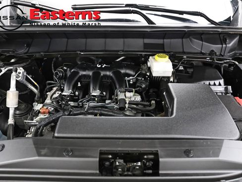 Used 2024 Nissan Pathfinder S AWD/4WD image 7