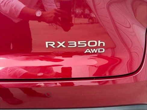 Used 2024 Lexus RX 350h w/ Accessory Package (Z1) AWD/4WD image 4
