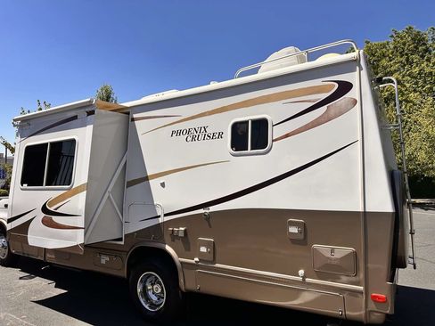 Used 2006 Ford E-450 and Econoline 450 RWD image 47