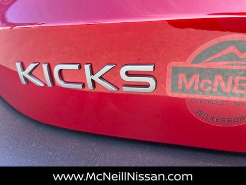 New 2026 Nissan Kicks SV image 32