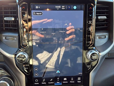 Used 2024 RAM 2500 Big Horn w/ Night Edition image 19