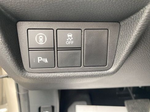 Used 2018 Honda Accord Touring image 34