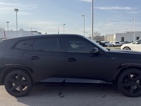 Used 2023 BMW XM image 11