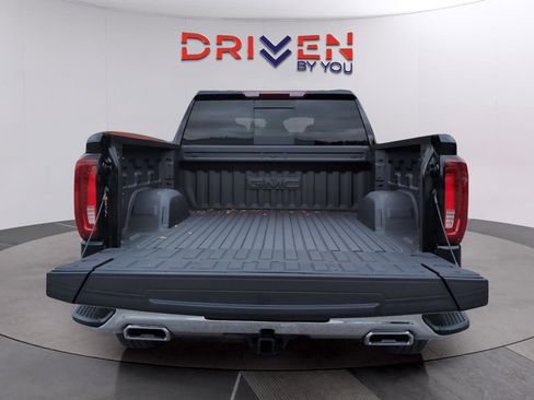 New 2026 GMC Sierra 1500 SLT w/ SLT Premium Package image 5