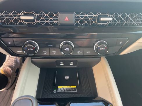 Used 2025 Honda Accord EX-L image 15