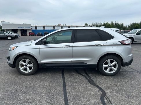Used 2017 Ford Edge SE AWD/4WD image 2