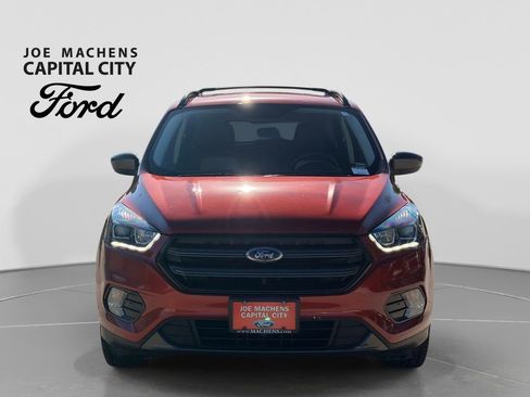 Used 2019 Ford Escape SEL AWD/4WD image 10