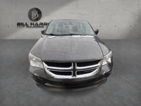 Used 2015 Dodge Grand Caravan American Value Package image 2