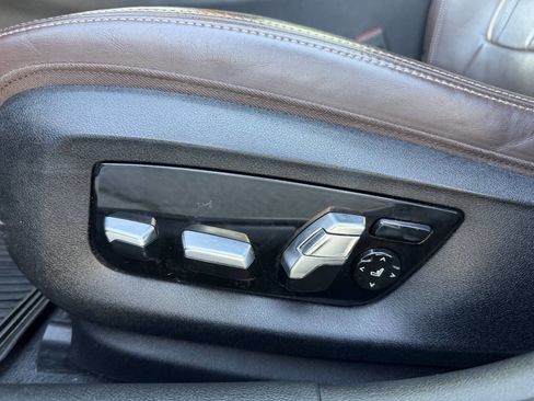 Used 2018 BMW 530i xDrive image 20