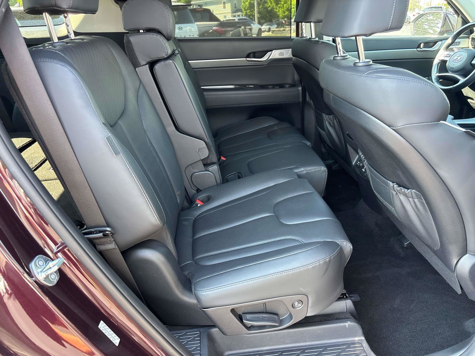 Used 2023 Hyundai Palisade SEL AWD/4WD image 17