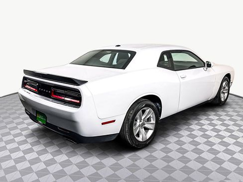 Used 2023 Dodge Challenger SXT image 10