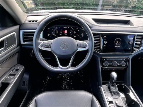 Certified 2023 Volkswagen Atlas SE AWD/4WD image 19
