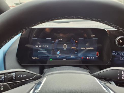 New 2026 Chevrolet Equinox EV LT image 22