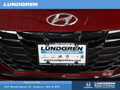 Used 2023 Hyundai Elantra Limited w/ Cargo Package FWD image 34
