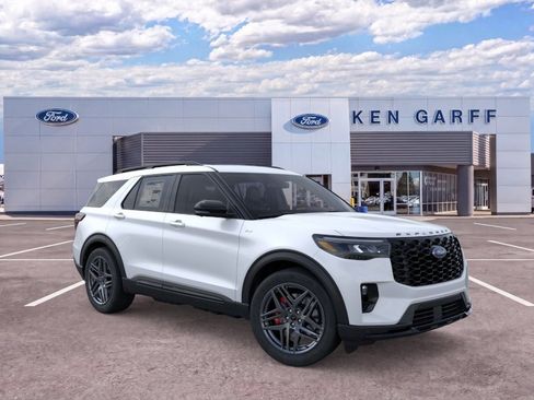 New 2026 Ford Explorer ST-Line w/ ST-Line Street Pack AWD/4WD image 10