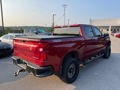 Used 2019 Chevrolet Silverado 1500 Custom Trail Boss w/ Custom Convenience Package AWD/4WD image 4