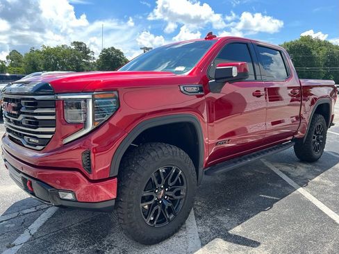 Used 2025 GMC Sierra 1500 AT4 w/ AT4 Premium Package AWD/4WD image 24