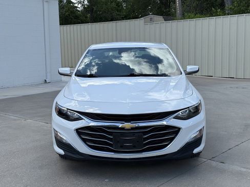 Used 2020 Chevrolet Malibu LS w/ Driver Confidence Package II image 2