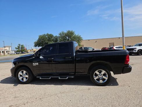 Used 2019 RAM 1500 Express w/ Express Value Package AWD/4WD image 5