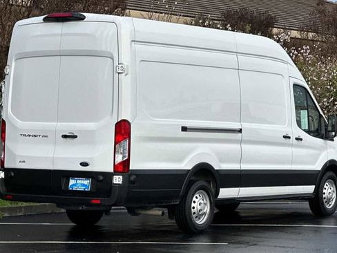 Used 2024 Ford Transit 250 148 High Roof Extended AWD image 3