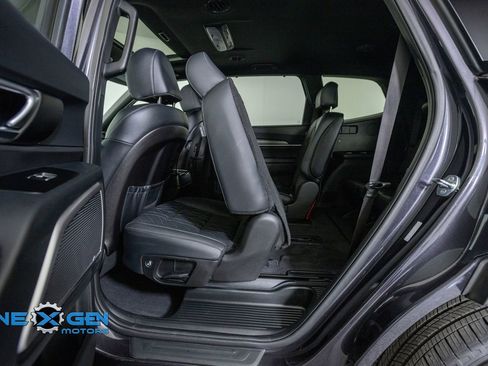 Used 2025 Kia Telluride EX X-Line AWD/4WD image 28