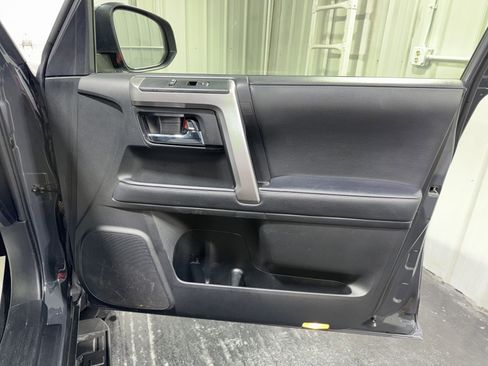 Used 2024 Toyota 4Runner SR5 AWD/4WD image 11