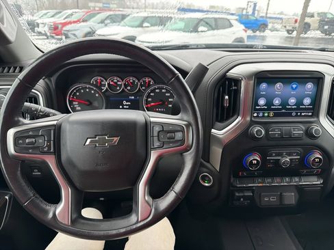 Used 2020 Chevrolet Silverado 1500 RST image 10