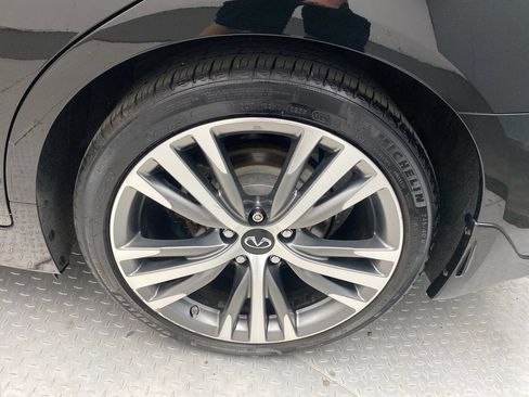 Used 2021 INFINITI Q50 Sensory w/ Cargo Package AWD/4WD image 10