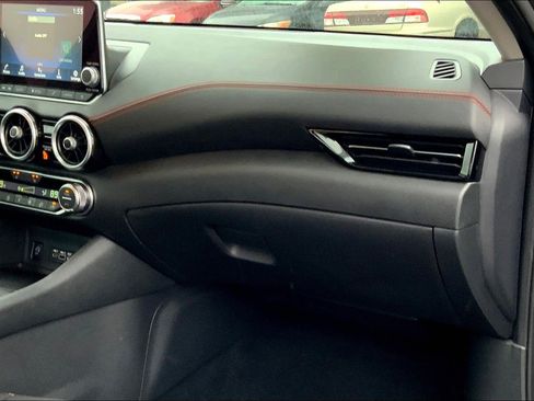 Used 2024 Nissan Sentra SR image 17