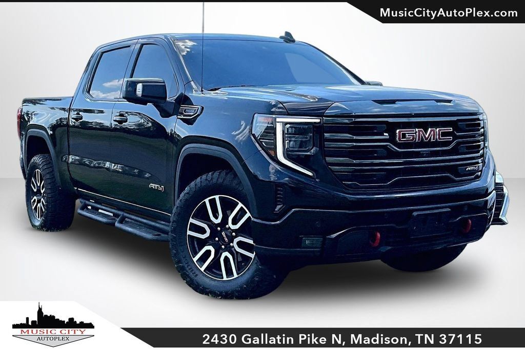 Used 2023 GMC Sierra 1500 AT4 w/ Technology Package AWD/4WD image 1