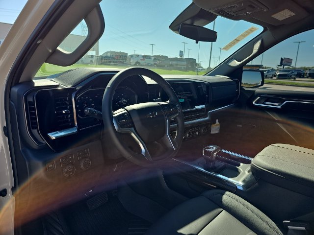 New 2026 Chevrolet Silverado 1500 RST w/ Z71 Off-Road Package AWD/4WD image 10