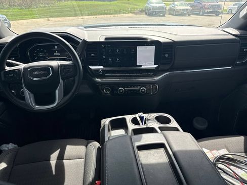 Used 2023 GMC Sierra 1500 SLE AWD/4WD image 11