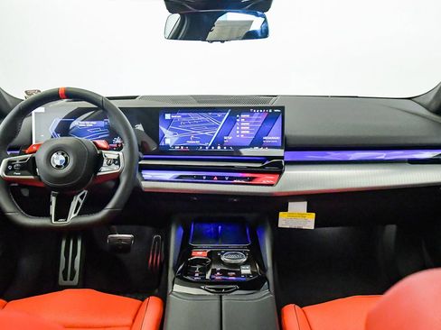 New 2026 BMW M5 w/ Executive Package image 18