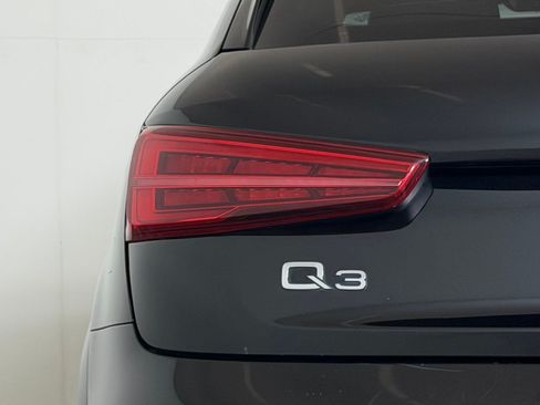 Used 2016 Audi Q3 2.0T Prestige w/ Prestige Package AWD/4WD image 27