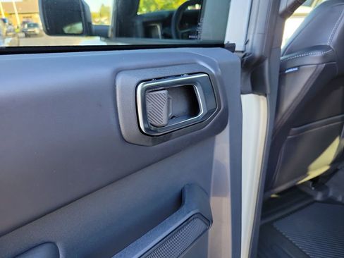 New 2025 Ford Bronco Outer Banks image 15