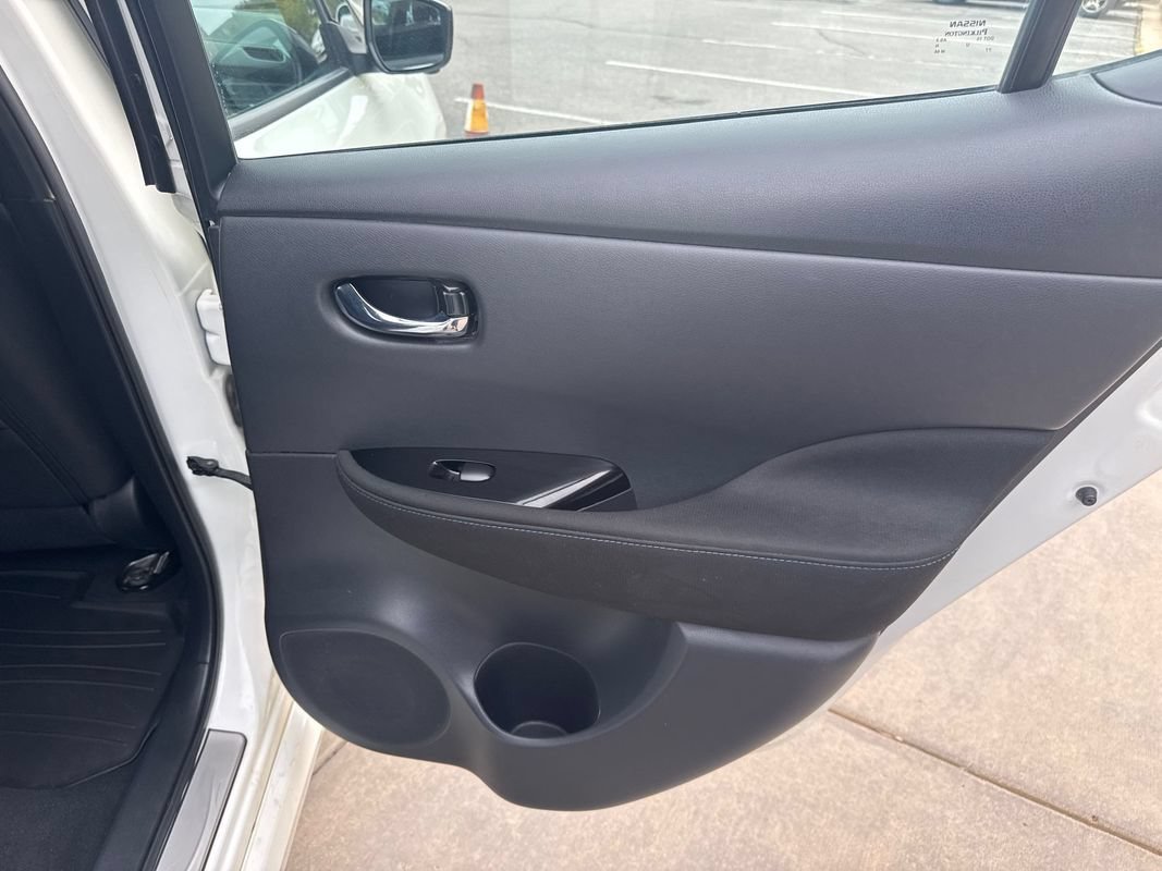 Used 2025 Nissan Leaf SV Plus FWD image 20