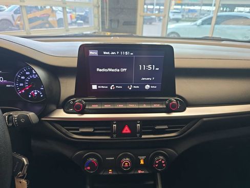 Certified 2023 Kia Forte LXS image 25