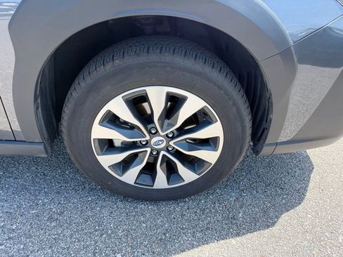 Used 2024 Subaru Outback Limited XT AWD/4WD image 4