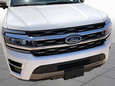 Used 2024 Ford Expedition Max King Ranch AWD/4WD image 30