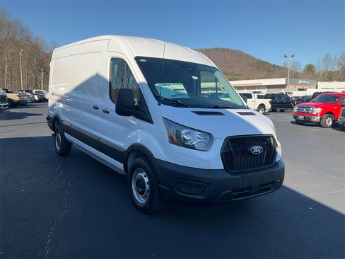 New 2026 Ford Transit 250 148 Medium Roof image 3