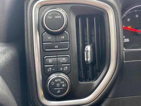 Used 2021 Chevrolet Silverado 3500 LT w/ Convenience Package image 12