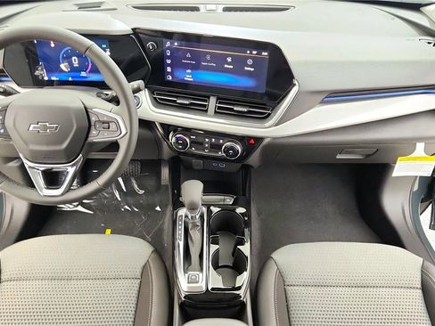 New 2026 Chevrolet Trax LT FWD image 34