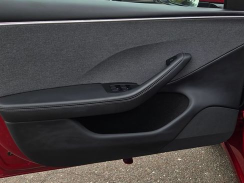 Used 2024 Tesla Model 3 Standard Range RWD image 11