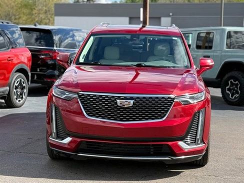 Used 2023 Cadillac XT6 Premium Luxury FWD image 38