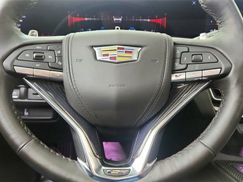 Used 2025 Cadillac CT5 V w/ Technology Package image 44